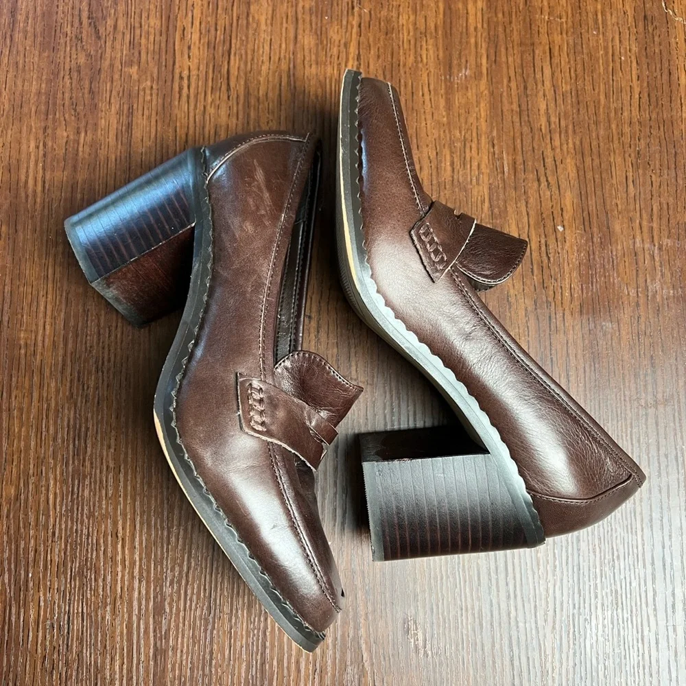 Vince Camuto Carigina Block Heel Leather Work Loafers, size 8 - Picture 6 of 7